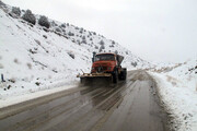 استقرار ۳۰۰ دستگاه ماشین‌آلات راهداری برای برفروبی جاده‌های کردستان