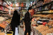 شب یلدای زنجانی‌ها با گرانی کالاها گره خورد| استقبال سرد از بازار آجیل و میوه