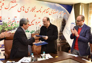امضاء تفاهم نامه ارائه دانش فنی پتروشیمی تبریز به شازند