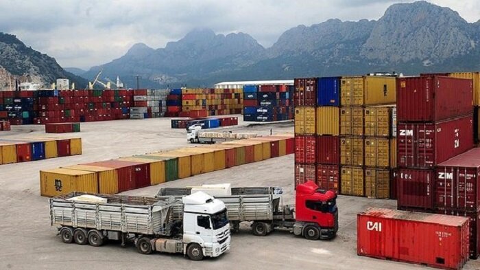 تجارت با آسیای میانه لنگ می‌زند؛ تجار به دنبال راه‌های جایگزین