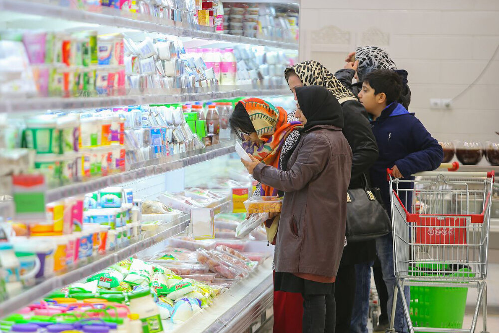 افزایش ۳۰۰ درصدی قیمت برخی کالاها در تهران/ کنترل بازار از وعده تا عمل