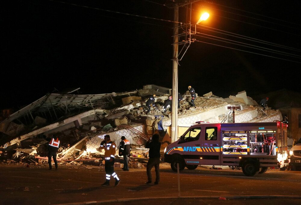 خسارات زلزله ۶.۸ ریشتری ترکیه