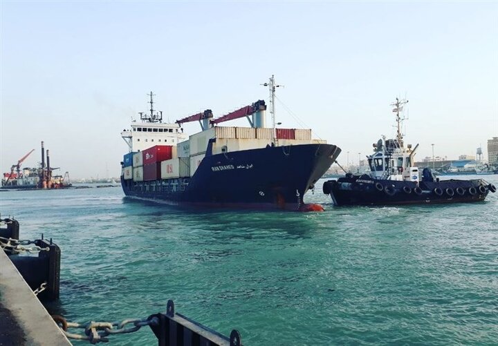سومین کشتی حامل کالای اساسی در بوشهر تخلیه شد
