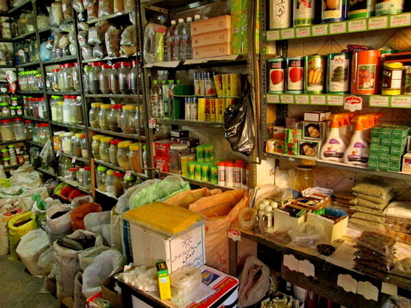 انتقال مغازه های عمده فروشی یاسوج/ زیرساخت ها در نجف آباد تکمیل شد