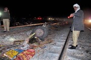 ۳۰ کشته حاصل برخورد قطار و اتوبوس در ایالت سند