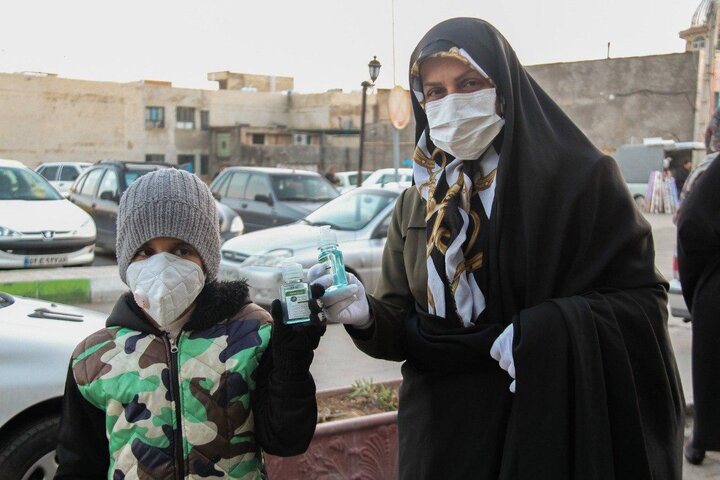 بسته‌های بهداشتی رایگان در مناطق محروم استان قزوین توزیع شد

