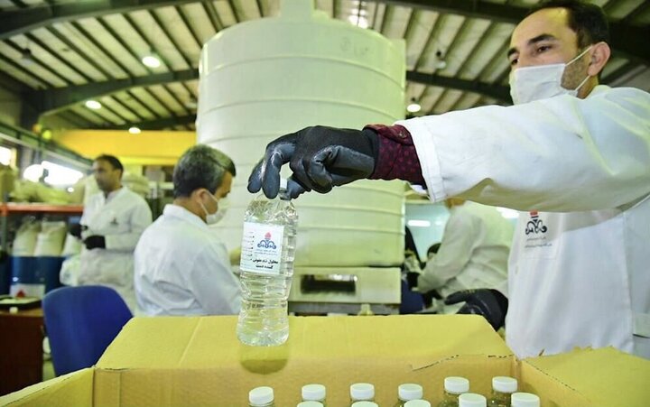 تولید بیش از ۶۰ هزار محلول ضدعفونی‌کننده در شرکت های پتروشیمی