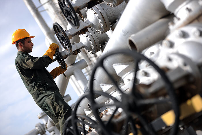 سهیل شرایط تبدیل وضعیت کارکنان قرارداد مدت موقت نفت