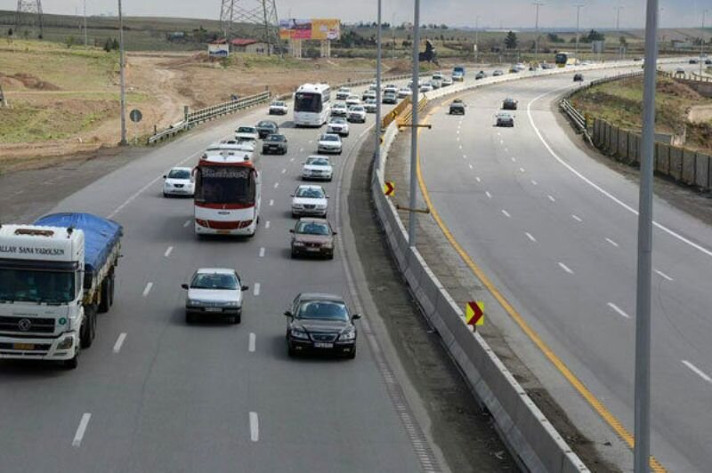 انسداد بیش از ۱۰۰ نقطه از راه‌های استان قزوین