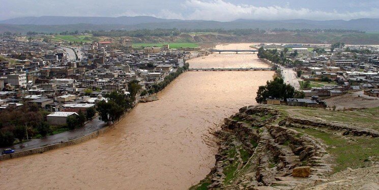 هشدار درباره سیلابی شدن زاینده‌رود/تردد در حاشیه رودخانه‌ها و پل‌ها ممنوع