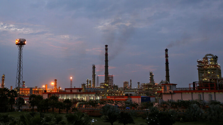 کاهش واردات نفت از عربستان به هند
