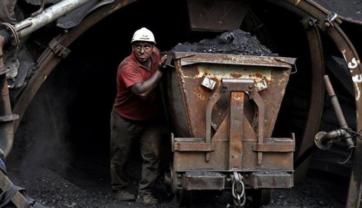 سرمایه گذاری ۹۰۰ میلیارد تومانی برای فرآوری زغالسنگ در خراسان جنوبی