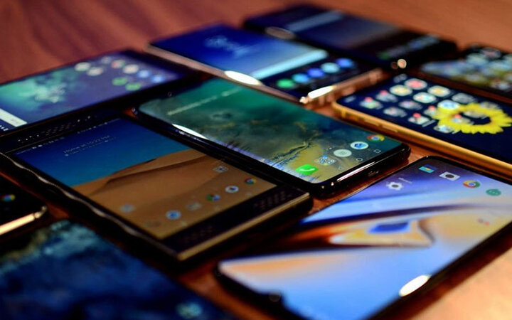 آیین نامه اجرایی «حمایت از تولید گوشی‌های هوشمند داخلی» تصویب شد