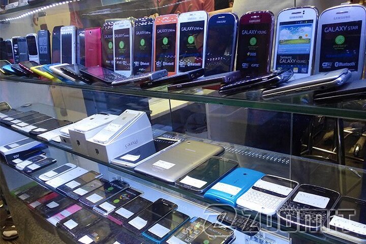 قیمت روز انواع تلفن همراه در ۳ خرداد ۱۴۰۰