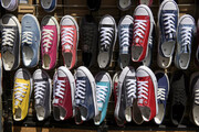 واردات کفش‌های چینی به نام کفش‌های خاص