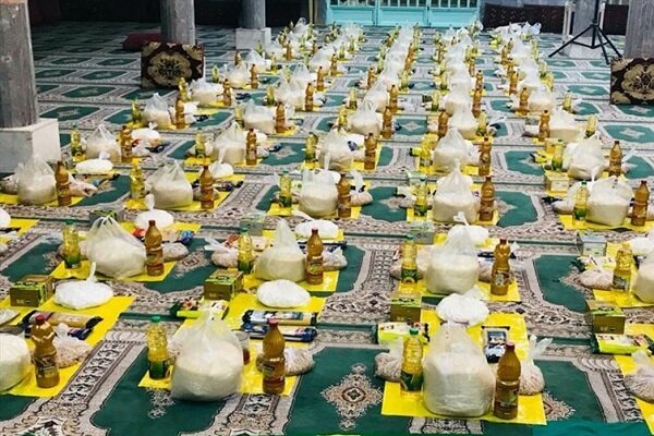 بسته‌های غذایی ستاد اجرایی فرمان امام خمینی (ره) در مراغه توزیع شد