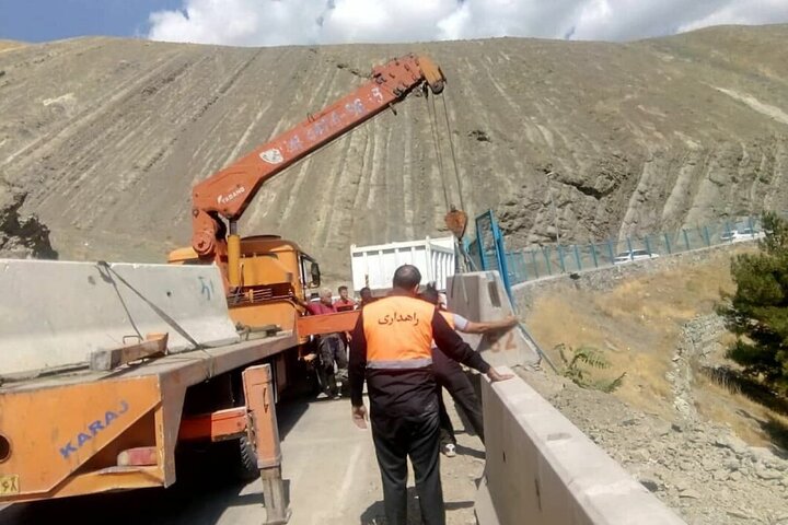 ۱۰ نقطه پرتصادف در راه های البرز اصلاح می شود