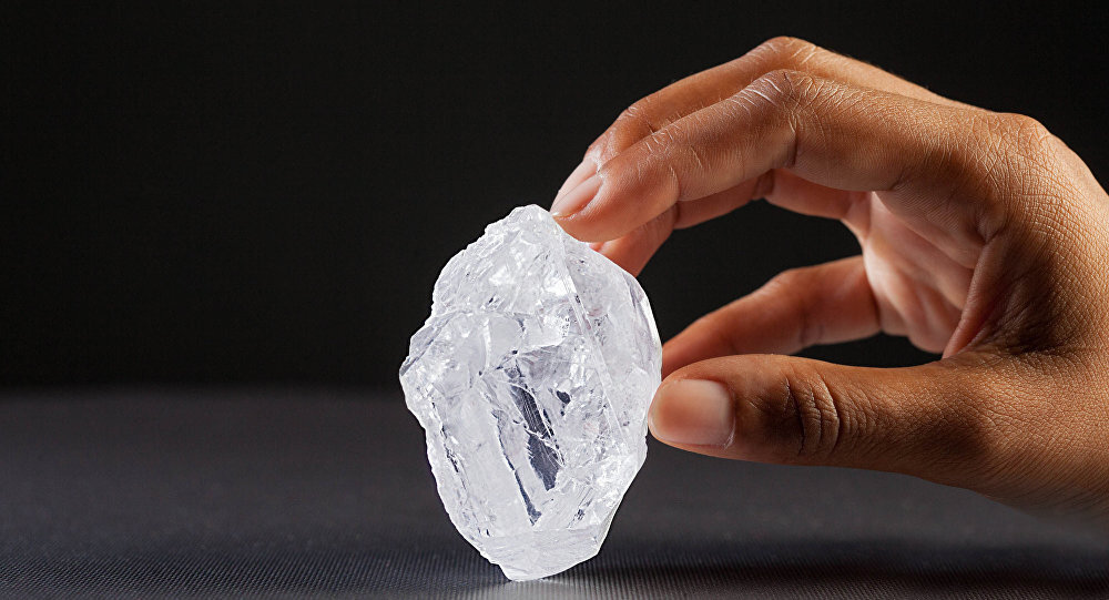 جزیره گنج در بازار مجازی/ الماس ۱۲ میلیاردی و شهاب سنگ ۲۰ میلیارد تومانی!