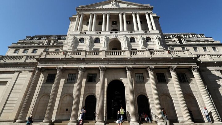 انگلیس با شتاب بیشتری مشغول بررسی نرخ بهره منفی است