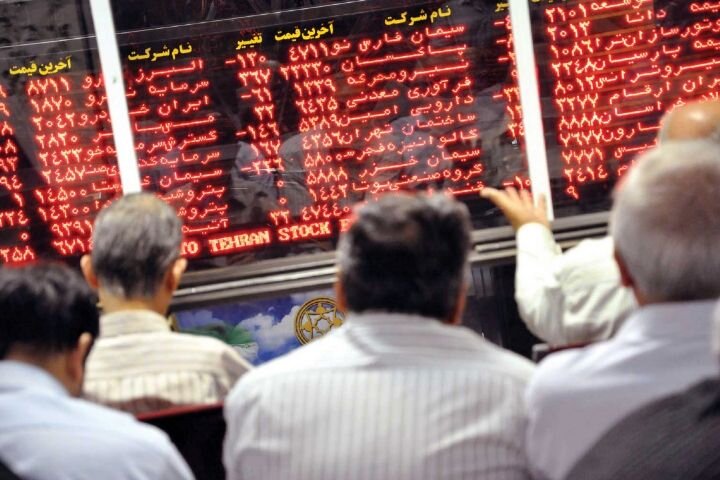 افزایش معاملات تالار بورس تبریز/ خریداران سهام نگاه بلندمدتی در بورس داشته باشند