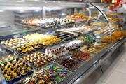 قرار گرفتن شیرینی زنجان در سبد لاکچری| مردم توان خرید شیرینی ندارند
