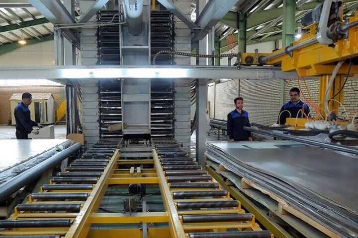 بازگشت ۵۰ واحد صنعتی به چرخه تولید در آذربایجان شرقی