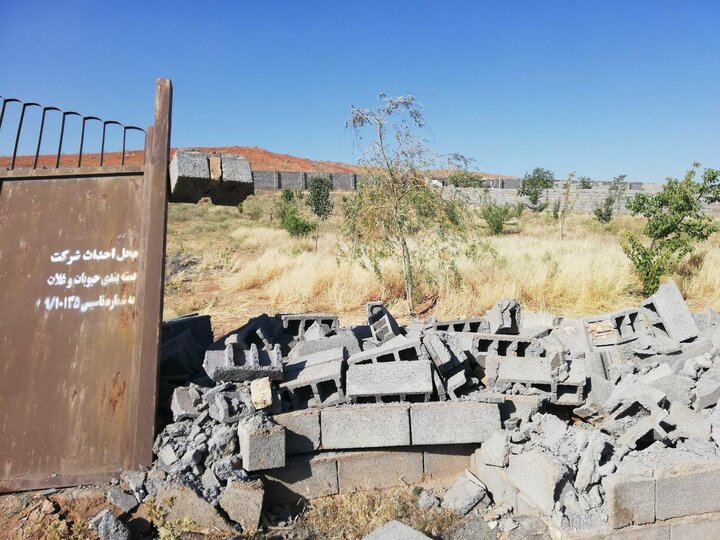  ۱۰۰بنای غیرمجاز در اراضی نارنجستان مشهد تخریب شد