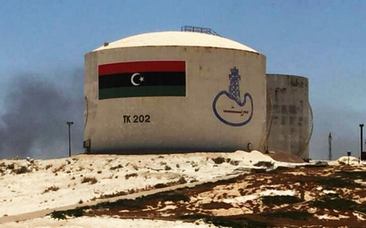 محاصره نفتی نیمی از تولید لیبی را متوقف می‌کند