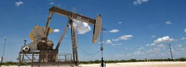 سرمایه گذاری در صنعت نفت ۲۹ درصد کاهش می یابد