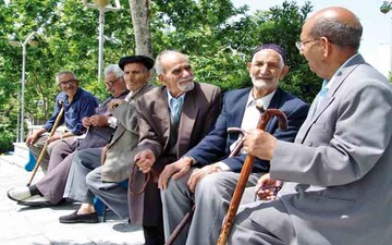 پاسخ وزیر کار به نگرانی بازنشستگان در خصوص زمان اجرای همسان‌سازی