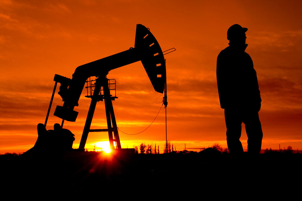کاهش شمار دکل‌های نفت و گاز آمریکا