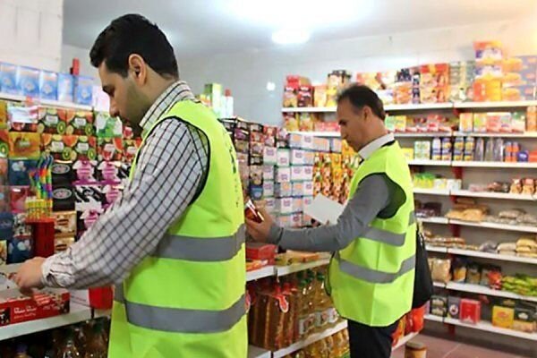 ۸۸۲ میلیون ریال کالای قاچاق در بازار کردستان کشف شد