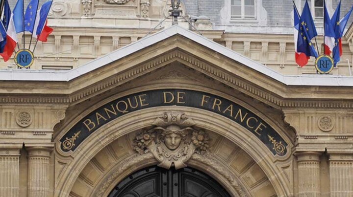 فعالیت اقتصادی فرانسه ۷ درصد کمتر از سطوح معمول
