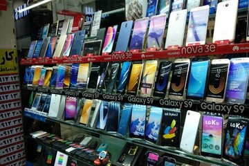 قیمت روز انواع تلفن همراه در ۵ مهر ۱۴۰۲
