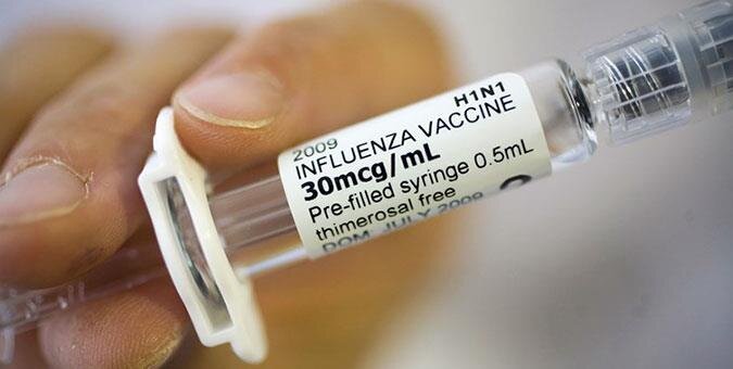 تلاش تولیدکنندگان و واردکنندگان برای تامین واکسن آنفلوانزا