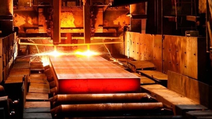 افزایش تولید ۷ درصدی فولاد خام در کشور