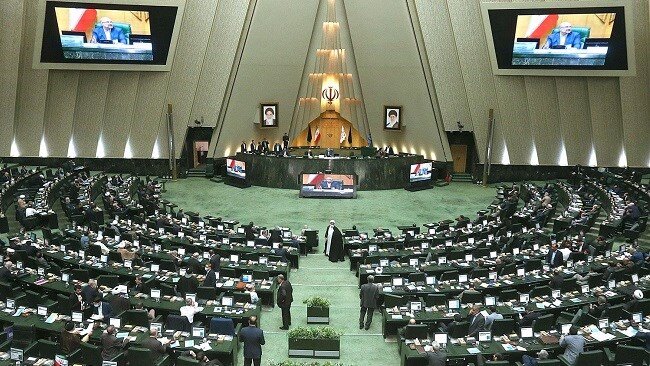طرح الزام دولت به پرداخت یارانه کالاهای اساسی اصلاح شد