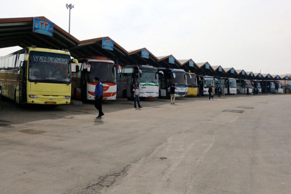 داستان ادامه دار کمبود بلیط اتوبوس در ایلام| وعده مسئولان محقق نشد