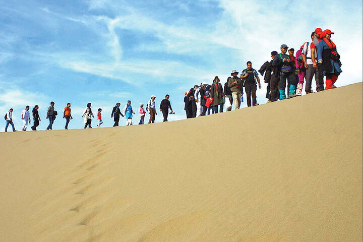 ۴۸ هزار گردشگر از استان سمنان بازدید کردند؛ مزیت اقتصادی گردشگری 