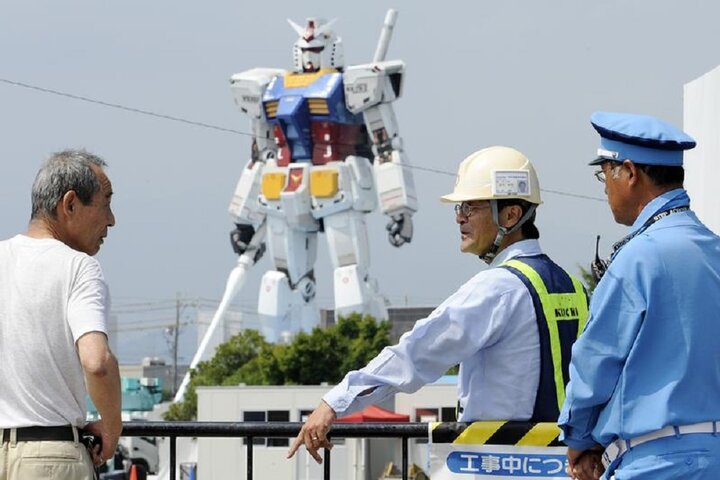 ربات ژاپنی 10