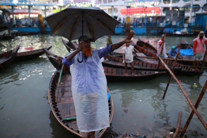 باران در داکا 10