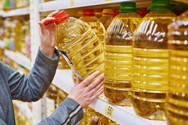 افزایش میزان توزیع روزانه روغن خوراکی در شیراز به ۴۰ تن