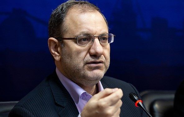 آقایان هیات عالی نظارت! چرا با افزایش قیمت خودروی داخلی مخالفت نمی کنید؟