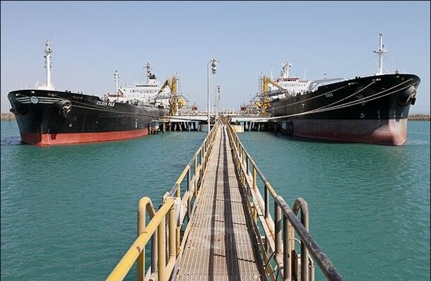 ممنوعیت ورود خدمه کشتی ۸ کشور به ایران| مسافران فاقد کارت واکسن اجازه سفر دریایی ندارد