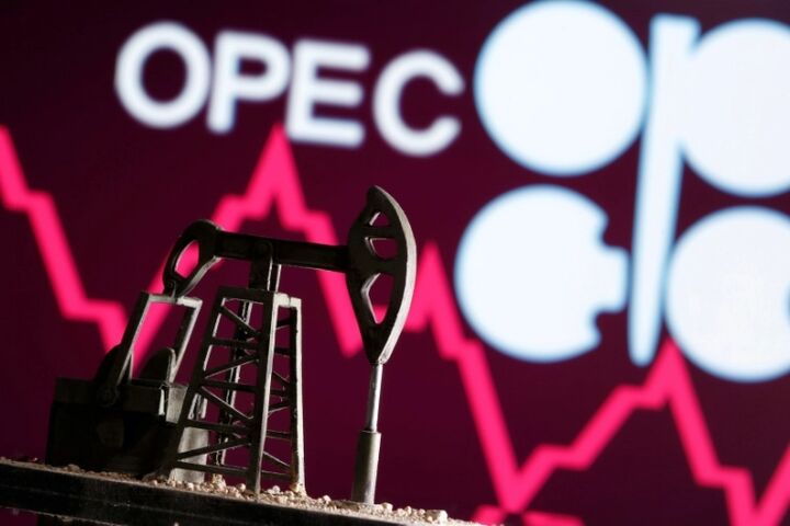 قیمت سبد نفتی اوپک بیش از یک دلار کاهش یافت