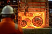 برق از سر فولاد پرید؛ خسارتی معادل ویرانی یک نیروگاه ۱.۲ هزار مگاواتی| افزایش ۱۲ درصدی قیمت محصولات