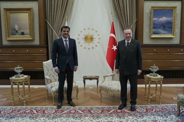 خیز قطر برای نجات لیر ترکیه| خرید ۱۰ درصد بورس استانبول توسط دوحه