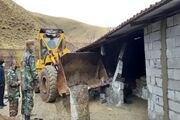 رفع تصرف یک هزار مترمربع از اراضی ملی دماوند/ بناهای غیرمجاز تخریب شد
