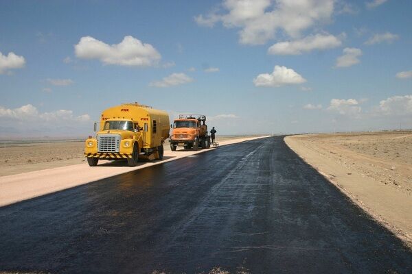 ​آسفالت ۱۸ کیلومتر راه روستایی در قالب طرح «ابرار» در استان همدان