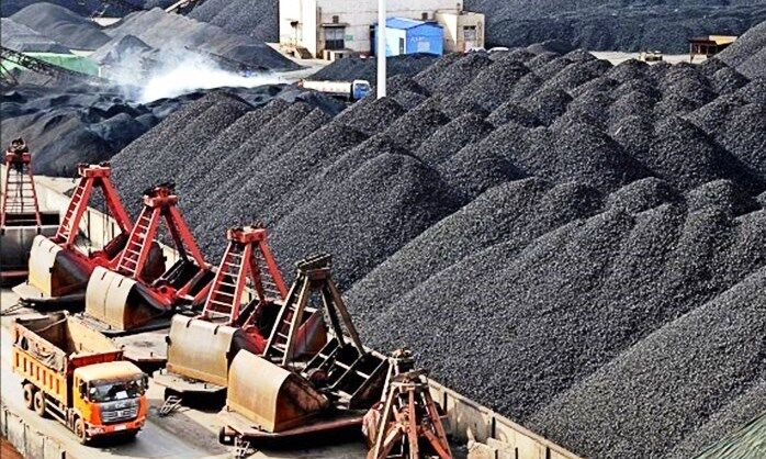قیمت سنگ آهن در ماه مارس به کمترین میزان در ۱۱ ماه گذشته رسید؛ کاهش تقاضای چین قیمت ها را نزولی کرد